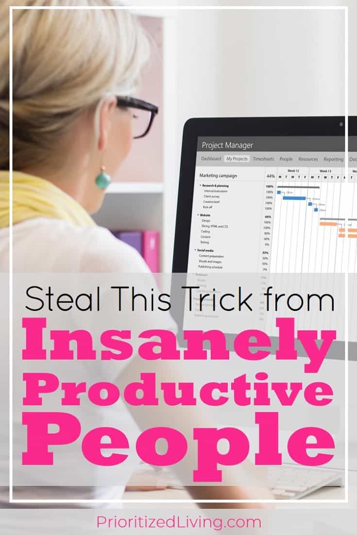 Looking for time management tips and productivity hacks? Task batching is king. Learn what it is, how it works, and how you can maximize your productivity. | Steal This Trick from Insanely Productive People | Prioritized Living